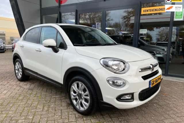 Fiat 500X (2015) thumbnail 2