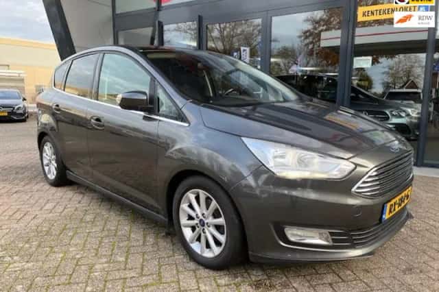 Ford C-Max (2016) thumbnail 2