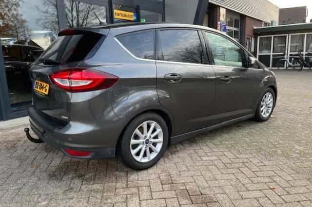 Ford C-Max (2016) thumbnail 6