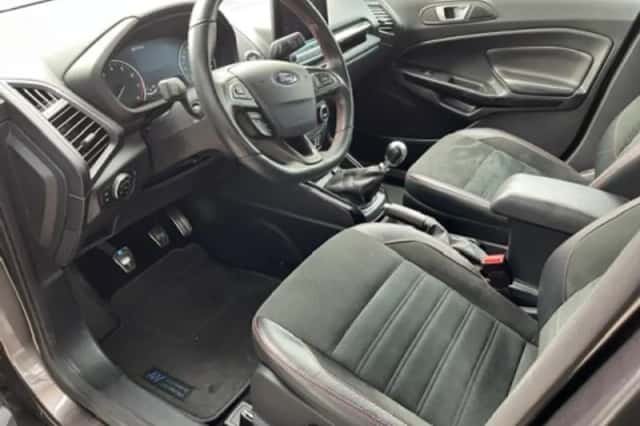 Ford EcoSport (2019) thumbnail 3