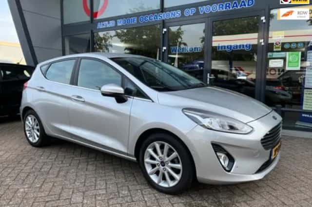 Ford Fiesta (2019) thumbnail 2