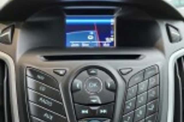 Ford Focus (2012) thumbnail 32