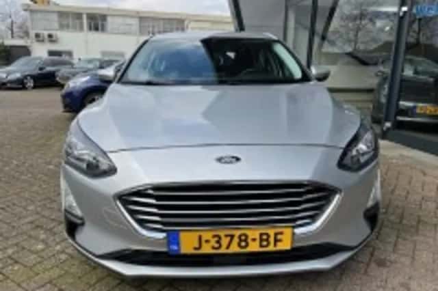 Ford Focus (2020) thumbnail 4