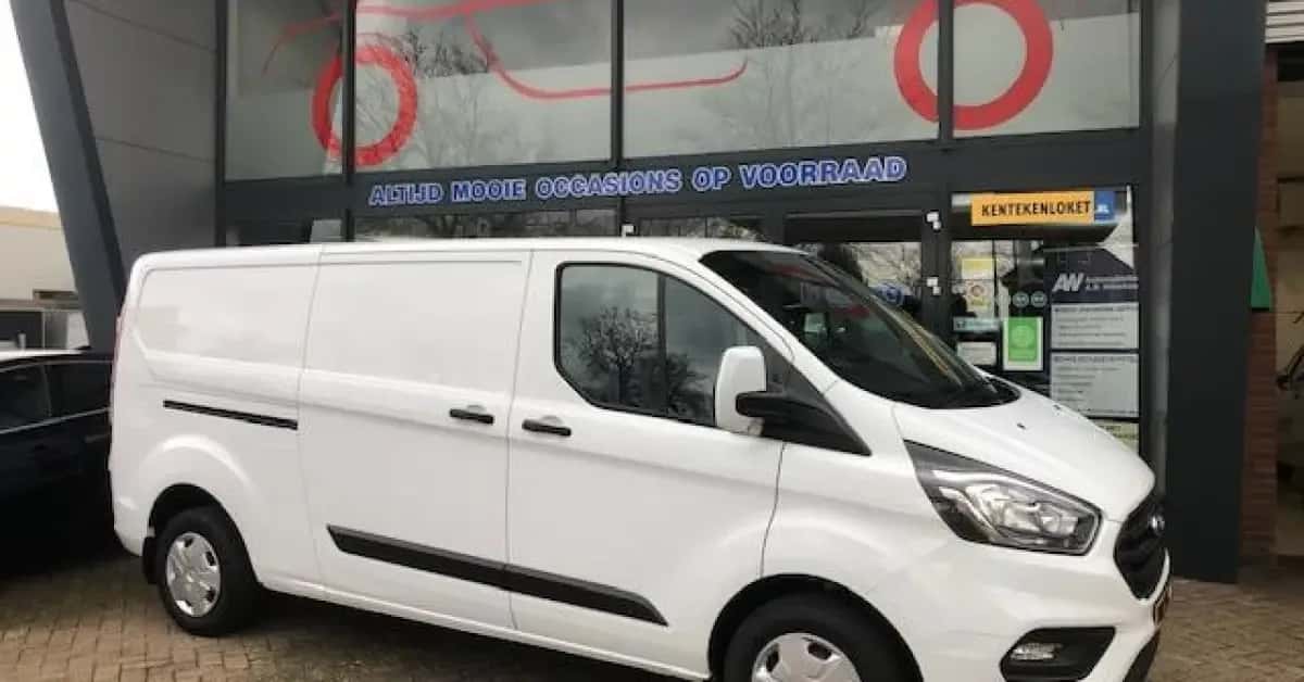 Ford Transit Custom (2019) — foto 1