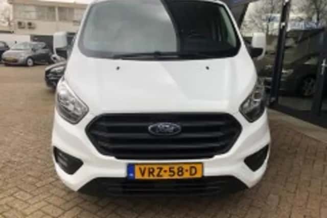 Ford Transit Custom (2019) thumbnail 4