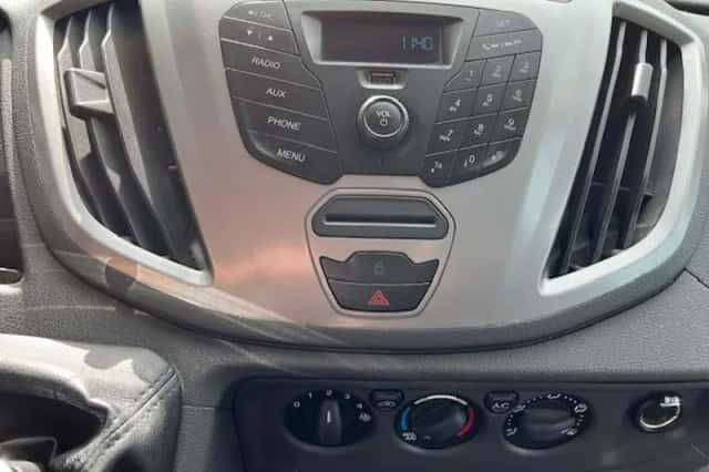Ford Transit (2017) thumbnail 5
