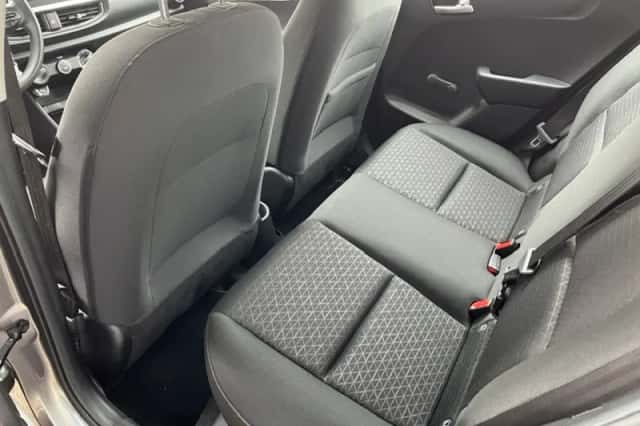 Kia Picanto (2023) thumbnail 5