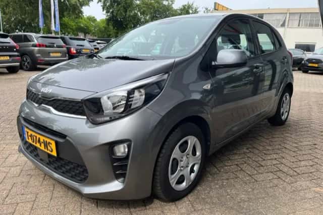 Kia Picanto (2023) thumbnail 6