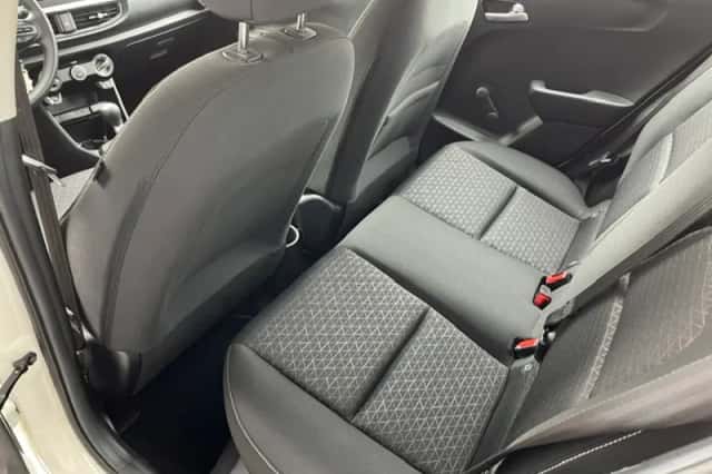 Kia Picanto (2023) thumbnail 5