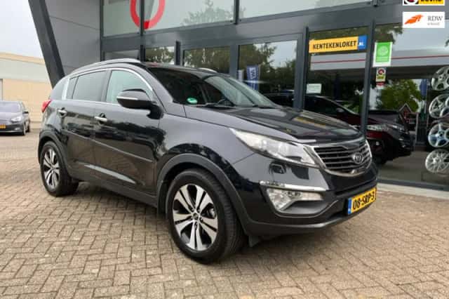 Kia Sportage (2012) thumbnail 2