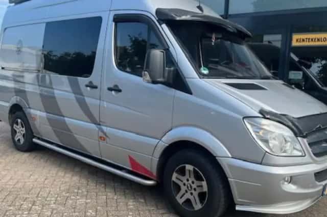 Mercedes-Benz Camper (2012) thumbnail 1