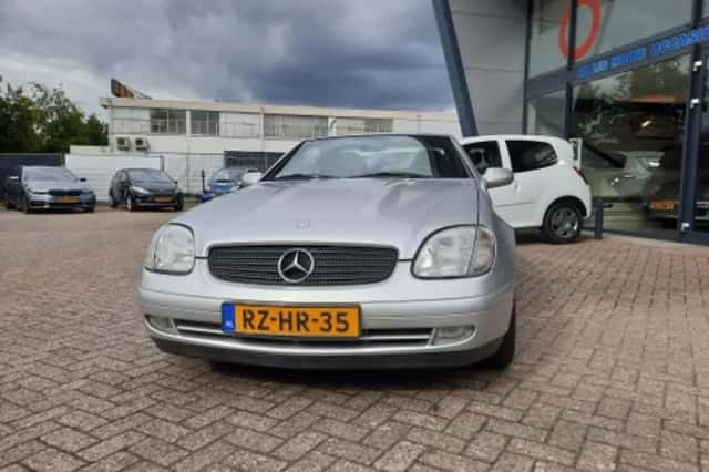 Mercedes-Benz SLK-Klasse (1997) thumbnail 3