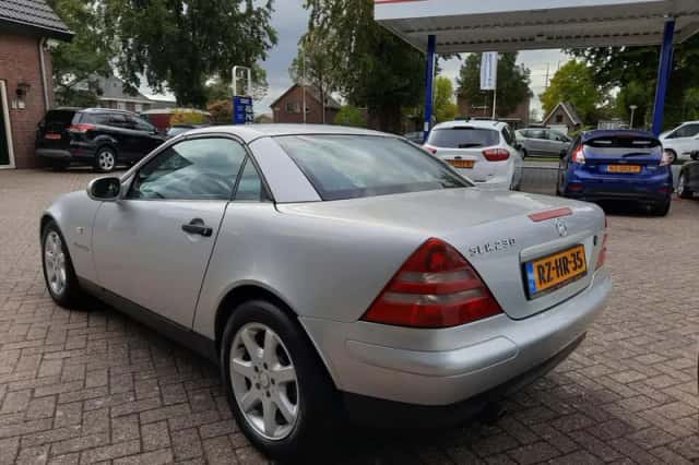 Mercedes-Benz SLK-Klasse (1997) thumbnail 5