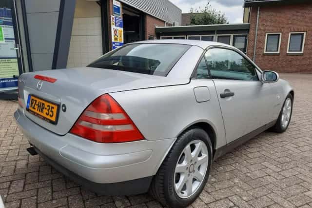 Mercedes-Benz SLK-Klasse (1997) thumbnail 6
