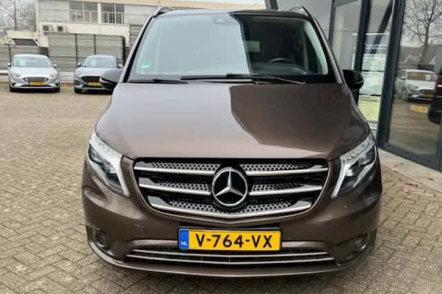 Mercedes-Benz Vito (2019) thumbnail 4