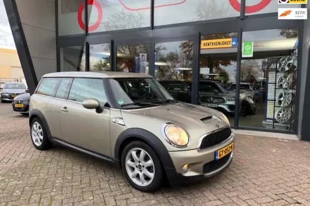 MINI Clubman (2008) thumbnail 2