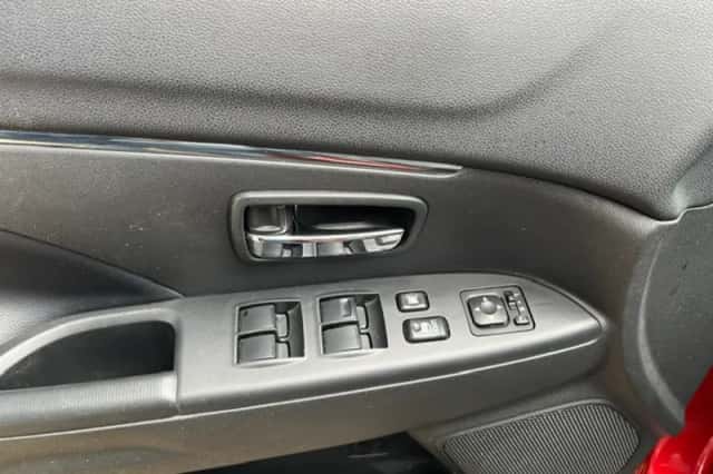 Mitsubishi ASX (2017) thumbnail 15