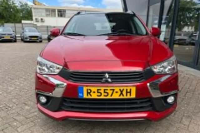 Mitsubishi ASX (2017) thumbnail 4