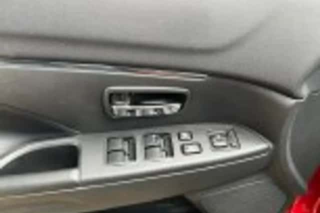 Mitsubishi ASX (2017) thumbnail 35