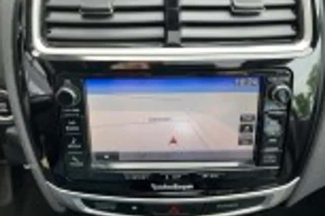 Mitsubishi ASX (2017) thumbnail 45