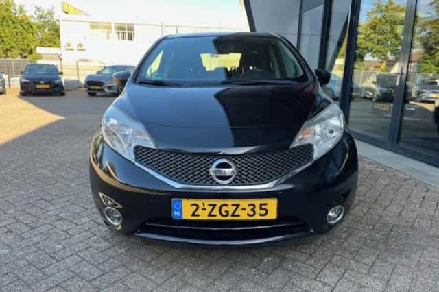 Nissan Note (2015) thumbnail 4