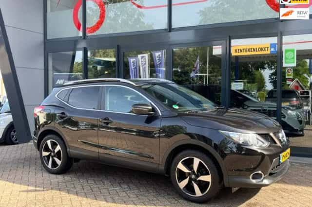 Nissan Qashqai (2017) thumbnail 1