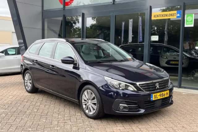 Peugeot 308 (2019) thumbnail 3