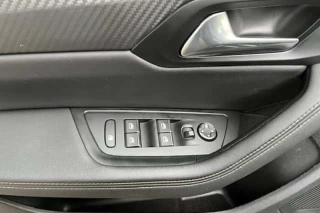 Peugeot 508 (2022) thumbnail 17