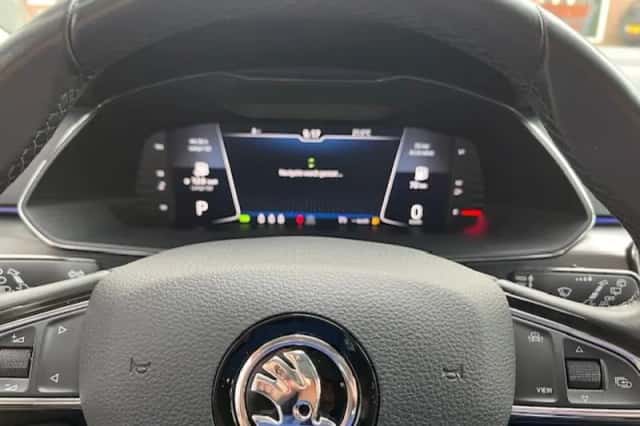 Škoda Superb (2019) thumbnail 20