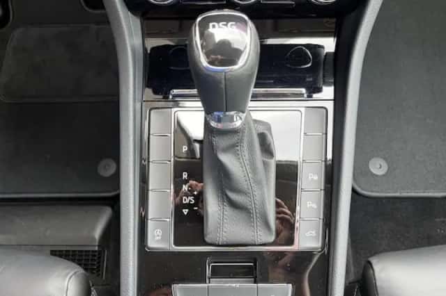 Škoda Superb (2019) thumbnail 23