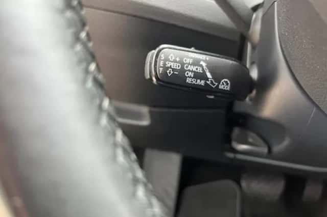 Škoda Superb (2019) thumbnail 27