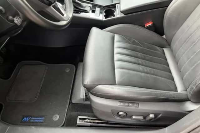 Škoda Superb (2019) thumbnail 5
