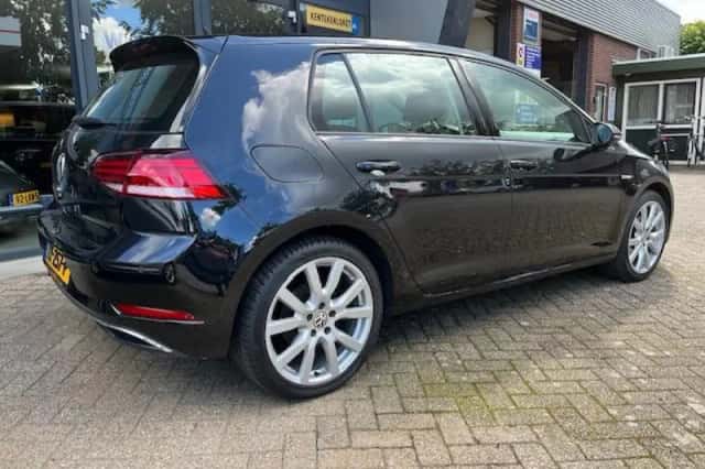 Volkswagen E Golf (2018) thumbnail 14