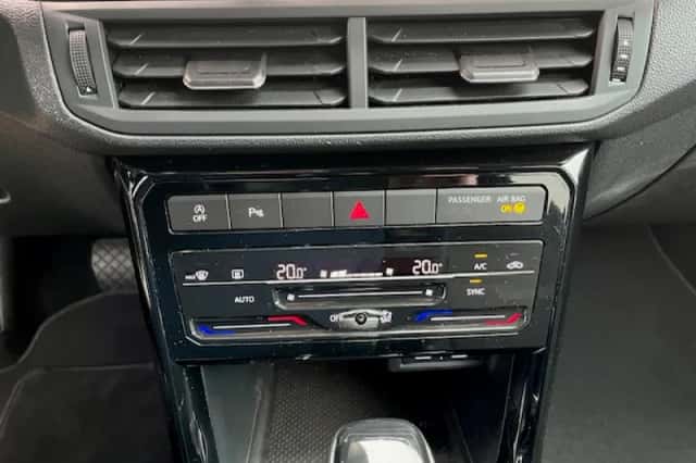 Volkswagen T Cross (2021) thumbnail 25