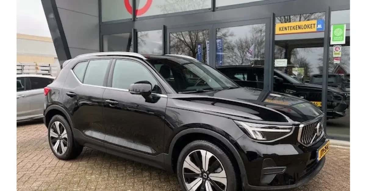 Volvo XC40 (2022) — foto 1