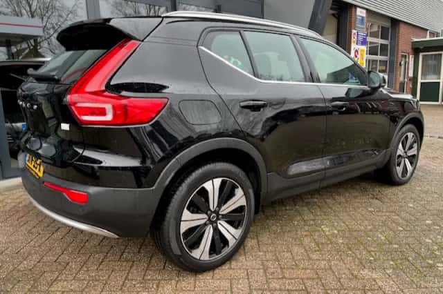 Volvo XC40 (2022) thumbnail 19