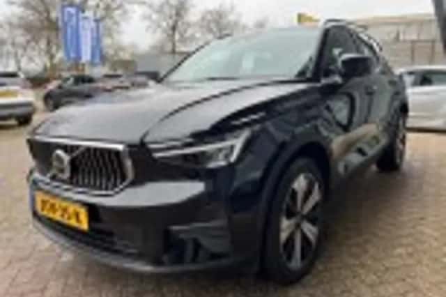 Volvo XC40 (2022) thumbnail 28