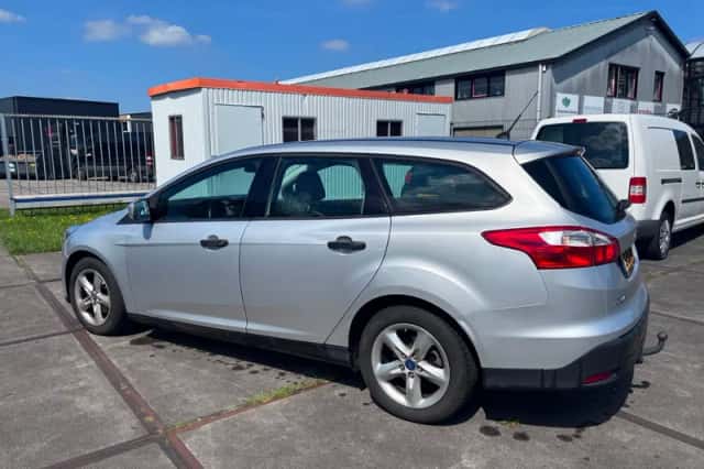 Ford Focus (2014) thumbnail 4