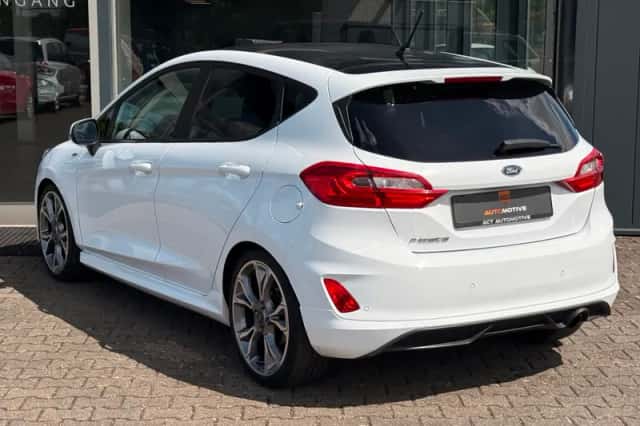 Ford Fiesta (2017) thumbnail 6