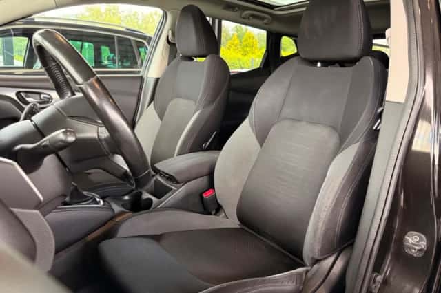 Nissan Qashqai (2018) thumbnail 4
