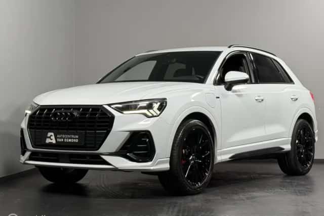 Audi Q3 (2022) thumbnail 6