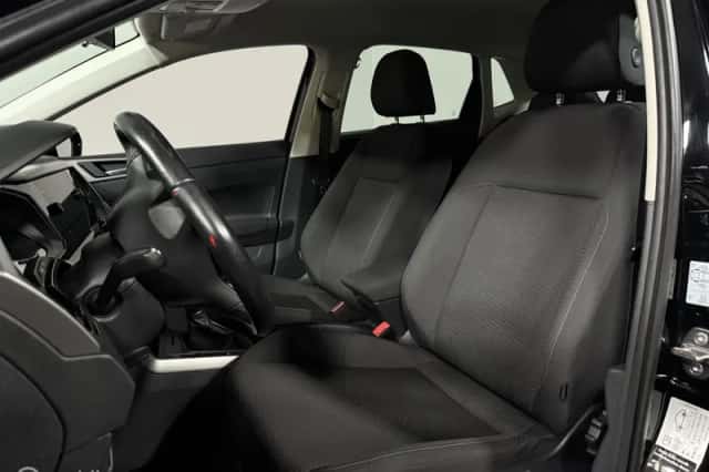 Volkswagen Polo (2019) thumbnail 4