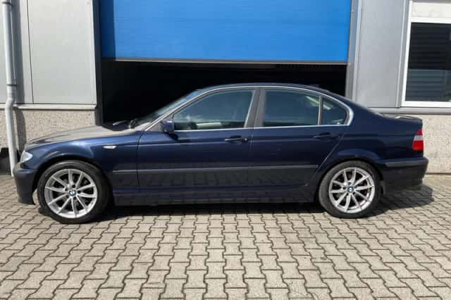 BMW 3-Serie (2001) thumbnail 1