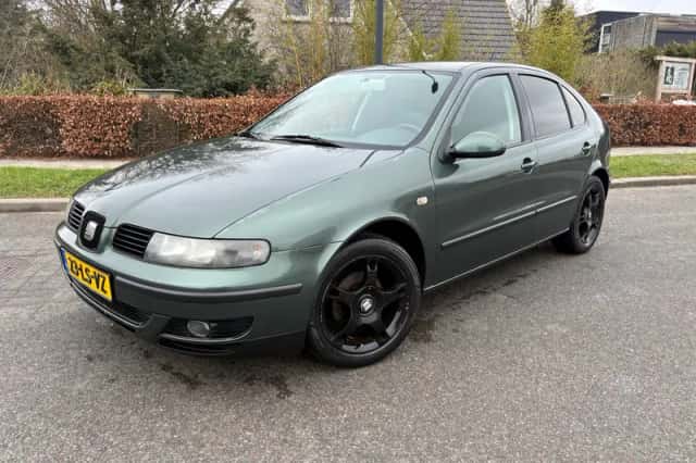 SEAT Leon (2003) thumbnail 1