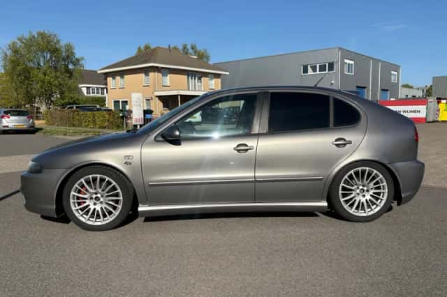 SEAT Leon (2005) thumbnail 5