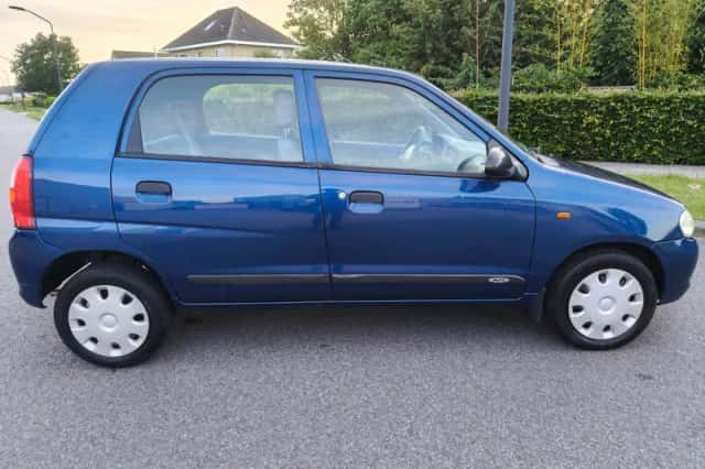 Suzuki Alto (2004) thumbnail 6