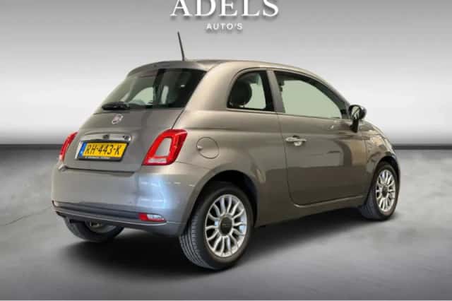 Fiat 500 (2017) thumbnail 2