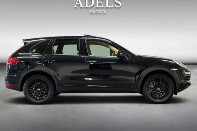 Porsche Cayenne (2014) thumbnail 5