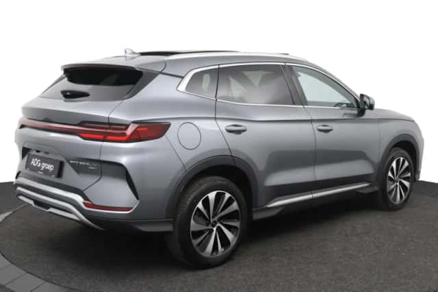 BYD Seal U (2025) thumbnail 2