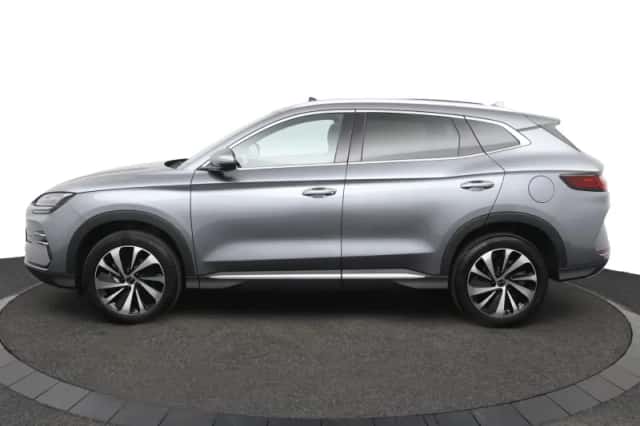 BYD Seal U (2025) thumbnail 3